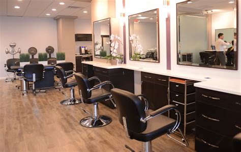 V salon - Salon V'co is a salon dedicated to providing outstanding customer service in a relaxing, comfortable, and modern atmosphere. Our fashion-forward team offers innovative work with precision to create the perfect look for …